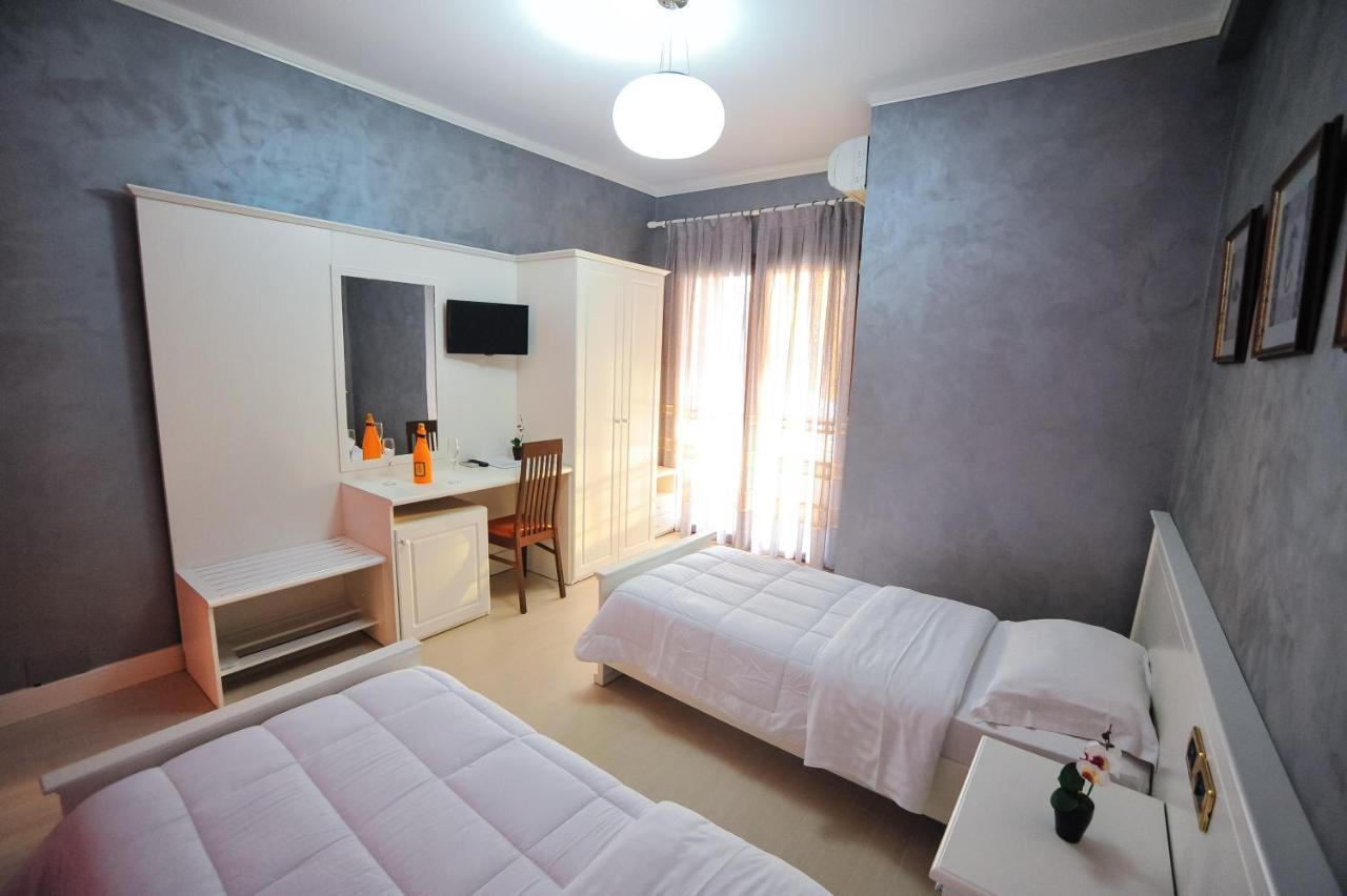 Iliria Internacional Hotel Durres Exterior photo