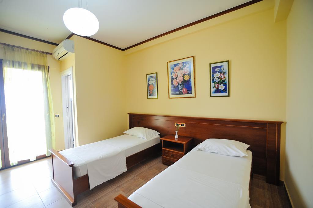 Iliria Internacional Hotel Durres Exterior photo