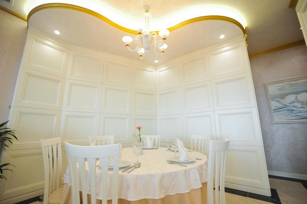 Iliria Internacional Hotel Durres Exterior photo